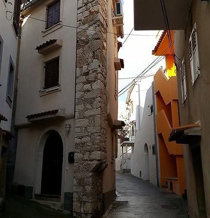 Апартаменти Old Town Baska Екстер'єр фото